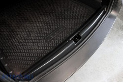 Накладка на порожек багажника (2 мм.) Renault Duster 2010-2014,2015-