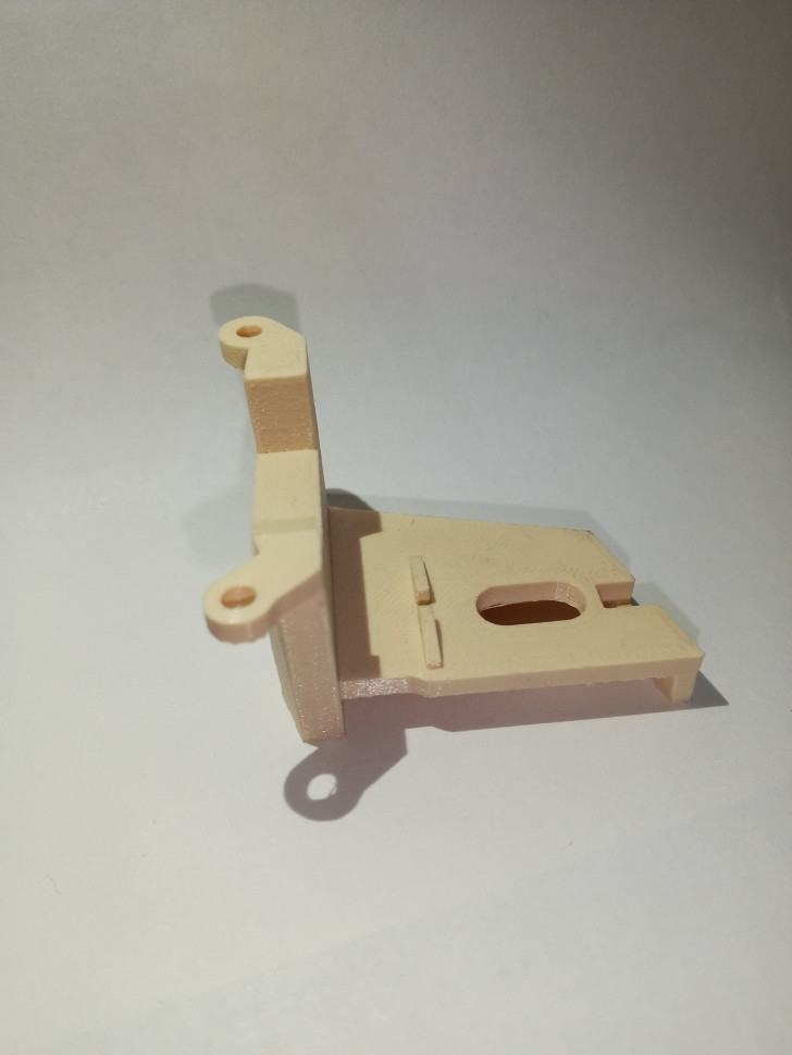 Крепление фары Renault Captur правое 2008-